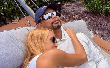 Tiger Woods công khai hẹn hò với Vanessa Trump