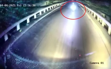 Kết luận vụ 2 thanh niên sau khi uống 1,5 lít rượu lao xe máy vào xe khách