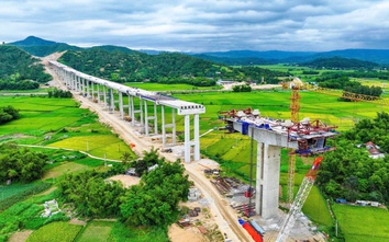 Cao tốc qua Phú Yên, Bình Định đang thi công đến đâu?