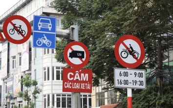 Hà Nội yêu cầu xử lý dứt điểm bất cập đèn tín hiệu, biển báo giao thông