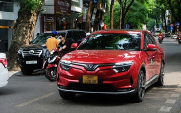 Ô tô số sàn giảm sức hút với tài xế xe dịch vụ