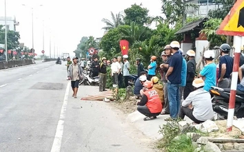 Bản tin TNGT 4/4: Một học sinh đi xe máy tử vong sau cú tông mạnh trên quốc lộ
