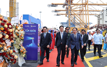 Chủ tịch nước dự khánh thành bến cảng container quốc tế số 3 và 4 Lạch Huyện