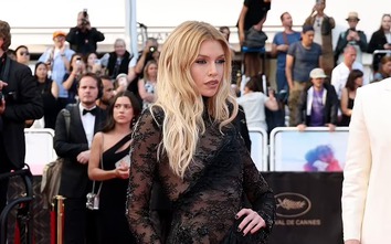 Một người mẫu nội y mặc phản cảm bất chấp lệnh cấm ở Liên hoan phim Cannes