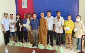 Thăm hỏi, hỗ trợ nạn nhân tai nạn giao thông hoàn cảnh khó khăn tại Bạc Liêu