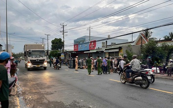 Long An: Xe ba gác máy tông mô tô, một người phụ nữ tử vong tại chỗ