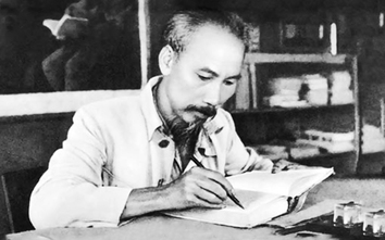 Học Bác để “nói cho dân hiểu, viết cho dân tin”