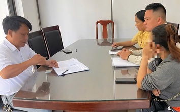 Lập biên bản người bán xiên nướng ở Đà Nẵng bị tố "chặt chém" du khách Lào