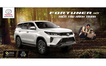 Sông Đà 5 thông báo chào giá cạnh tranh cung cấp xe ô tô 7 chỗ, 2 cầu, máy xăng