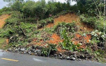 Cả nước hiện còn gần 200 điểm bị ách tắc do sạt lở, sụt trượt do ảnh hưởng bão số 3