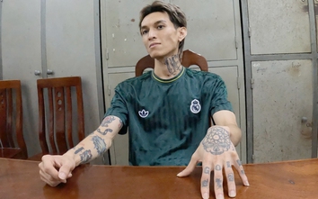 Rapper Bình "Gold" ép tài xế đi vào làn khẩn cấp trước khi cướp taxi