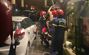 Cháy nhà ở Đà Nẵng trong đêm, cảnh sát kịp thời giải cứu 5 người