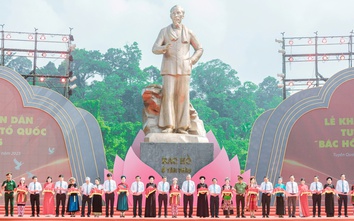 Tổng Bí thư Tô Lâm dự lễ khánh thành tượng đài "Bác Hồ ở Tân Trào"