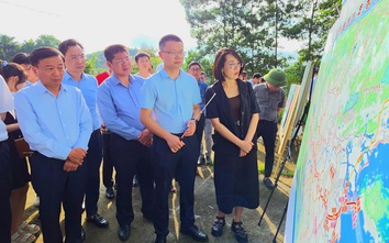 Thứ trưởng Nguyễn Danh Huy kiểm tra vị trí đề xuất xây dựng ga Yên Bái