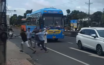 Công an xác minh clip xô xát giữa hai tài xế trên quốc lộ 1 qua Cà Mau