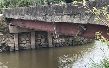 Nhiều cầu dân sinh tại Hà Tĩnh xuống cấp nghiêm trọng, người dân thấp thỏm mùa mưa lũ