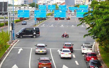 Đã khắc phục xong hơn 11.000 cụm đèn, biển báo giao thông có bất cập