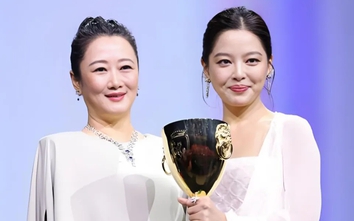 Ban giám khảo tiết lộ hậu trường chấm giải cho Tân Chỉ Lôi ở LHP Cannes