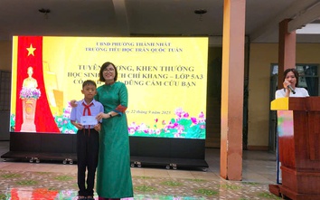 Đắk Lắk: Tuyên dương học sinh lớp 5 dũng cảm cứu bạn trong vụ thảm án