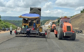Chắt chiu từng ngày, sớm nối thông 3.000km cao tốc