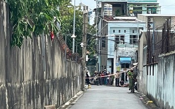 Thi thể bé trai sơ sinh bị bỏ trong con hẻm ở TP.HCM