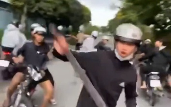 Xác minh hàng chục thanh niên cầm hung khí quậy trong khu công nghiệp ở TP.HCM