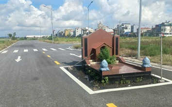 Ngôi mộ nằm giữa đường ở Hải Phòng: Tạm dừng lưu thông, đảm bảo an toàn