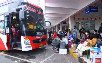 Vé máy bay, tàu xe Tết còn hay hết?