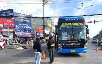 Gia Lai: Bị xe khách tông trúng, người phụ nữ đi xe máy tử vong tại chỗ