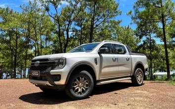 Ford Ranger trở lại ngôi vương phân khúc bán tải