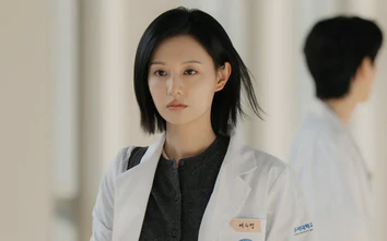 Phim "Doctor X" của Kim Ji Won vấp tranh cãi vẫn gây sốt toàn cầu