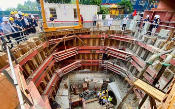 Sinh viên Trường Đại học Xây dựng Hà Nội trải nghiệm công trường, định hướng nghề nghiệp