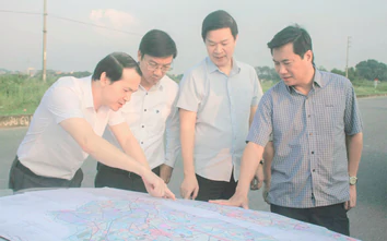 Thứ trưởng Nguyễn Tường Văn: Phú Thọ cần đồng bộ không gian đô thị, kết nối hạ tầng