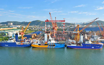 Đóng tàu Việt cần cú hích để vươn khơi…
