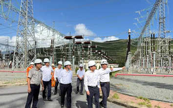 Chủ tịch HĐTV EVNNPT kiểm tra công tác quản lý vận hành tại Trạm biến áp 500kV Quảng Trạch