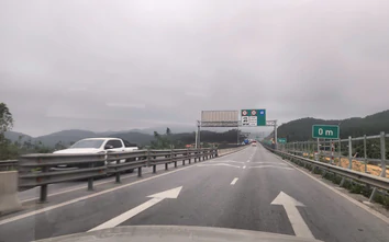Rà soát hạ tầng trước khi xử phạt vi phạm khoảng cách trên cao tốc Nghệ An - Quảng Trị
