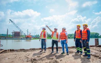 Giải "cơn khát" nhân lực: Hợp tác thực chất thay vì chỉ dùng lời nói hay biên bản ghi nhớ