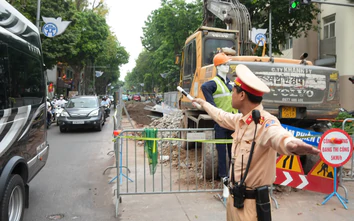 Hà Nội có 62 vị trí rào chắn thi công, CSGT khuyến cáo chọn lộ trình tránh nguy cơ ùn tắc