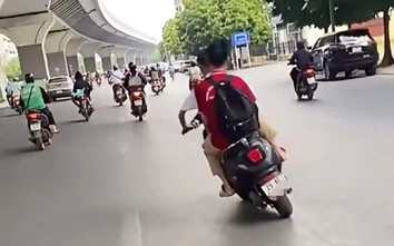 Hà Nội: Nam sinh 15 tuổi lái xe lạng lách trên phố, phụ huynh bị phạt 9 triệu đồng
