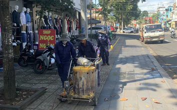 Gia Lai: Kẻ vạch phân khu vực vỉa hè đô thị hạn chế lấn chiếm kinh doanh