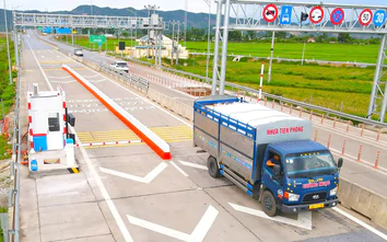 Cục Đường bộ lên tiếng về lưu lượng và mức phí cao tốc Bắc - Nam