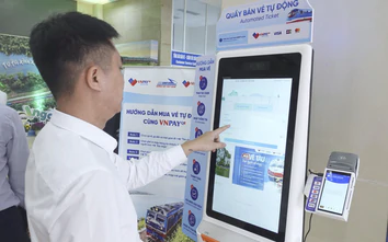 Toàn cảnh giao thông 4/10: Đường sắt giảm giá vé tháng 10, tăng phí trả vé dịp Tết
