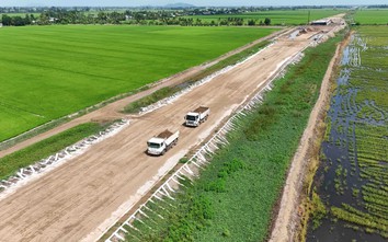 Bí thư Cần Thơ yêu cầu bảo đảm vật liệu, không để chậm tiến độ cao tốc
