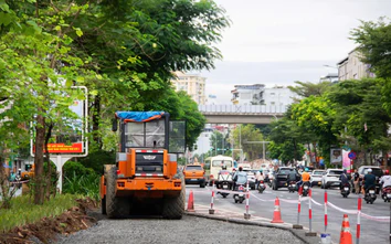 Hà Nội: Xén dải phân cách, mở thêm “đường thoát” cho phố Ô Chợ Dừa