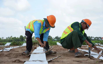 Cao tốc Châu Đốc - Cần Thơ - Sóc Trăng thay đổi nhà thầu để bù tiến độ