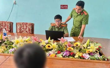 Xử phạt thanh niên chia sẻ video nhóm thanh thiếu niên mang dao "diễu phố”