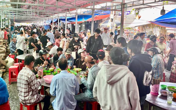 Ngàn người dự lễ giỗ Anh hùng Nguyễn Trung Trực ở An Giang
