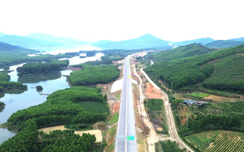 Thêm một doanh nghiệp xin nghiên cứu đầu tư mở rộng cao tốc Bắc - Nam