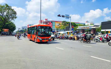 Đi khắp Tây Đô dễ dàng với xe buýt