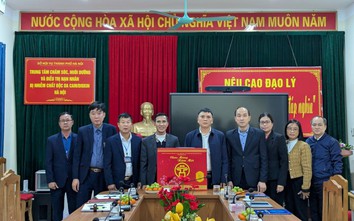 Hà Nội trao hơn 2,7 triệu suất quà Tết tới người có công, hoàn cảnh khó khăn